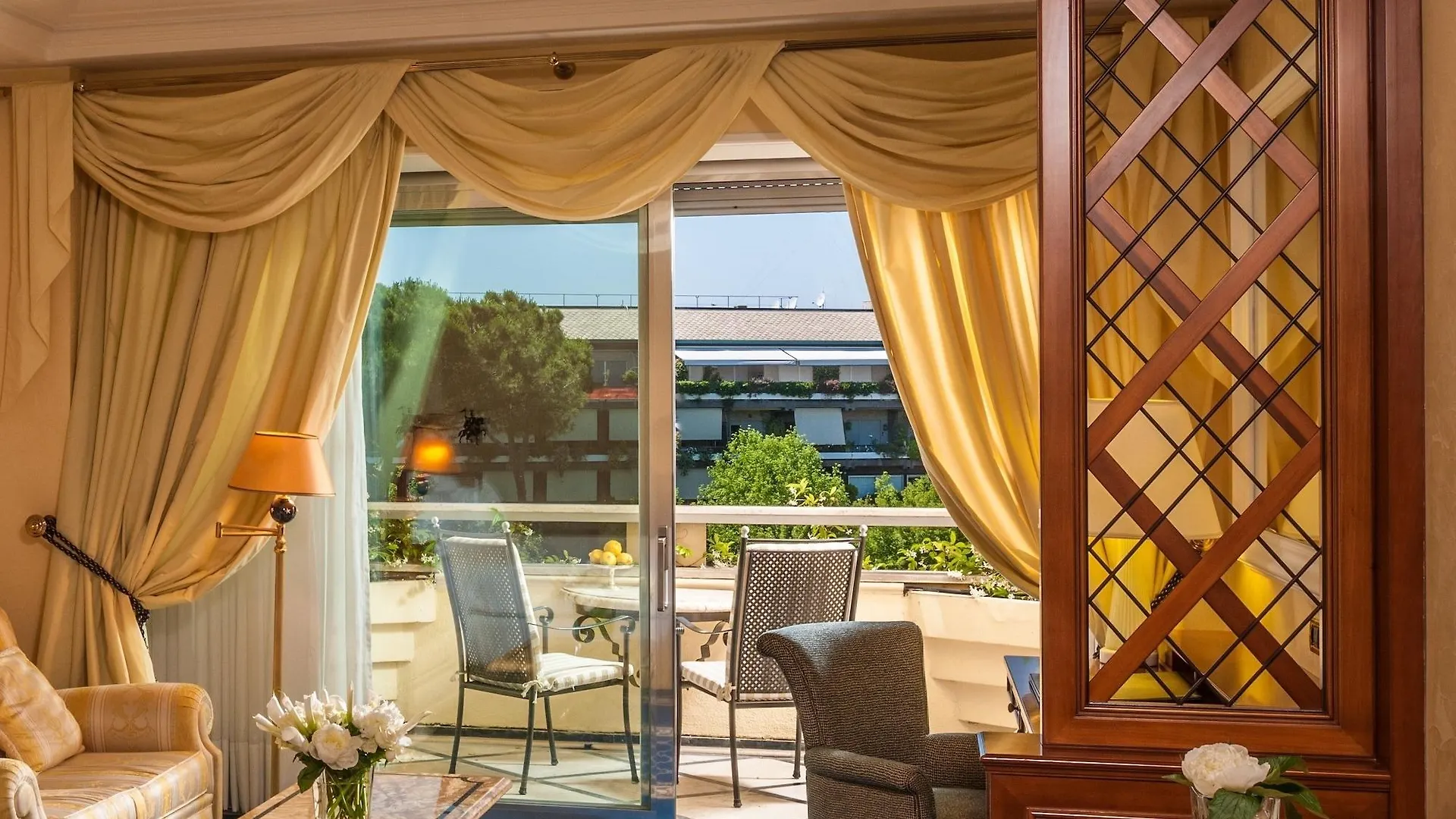 Rome Cavalieri, A Waldorf Astoria Hotel 5*,  איטליה
