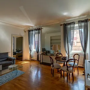 Rhome Trevi Holiday home