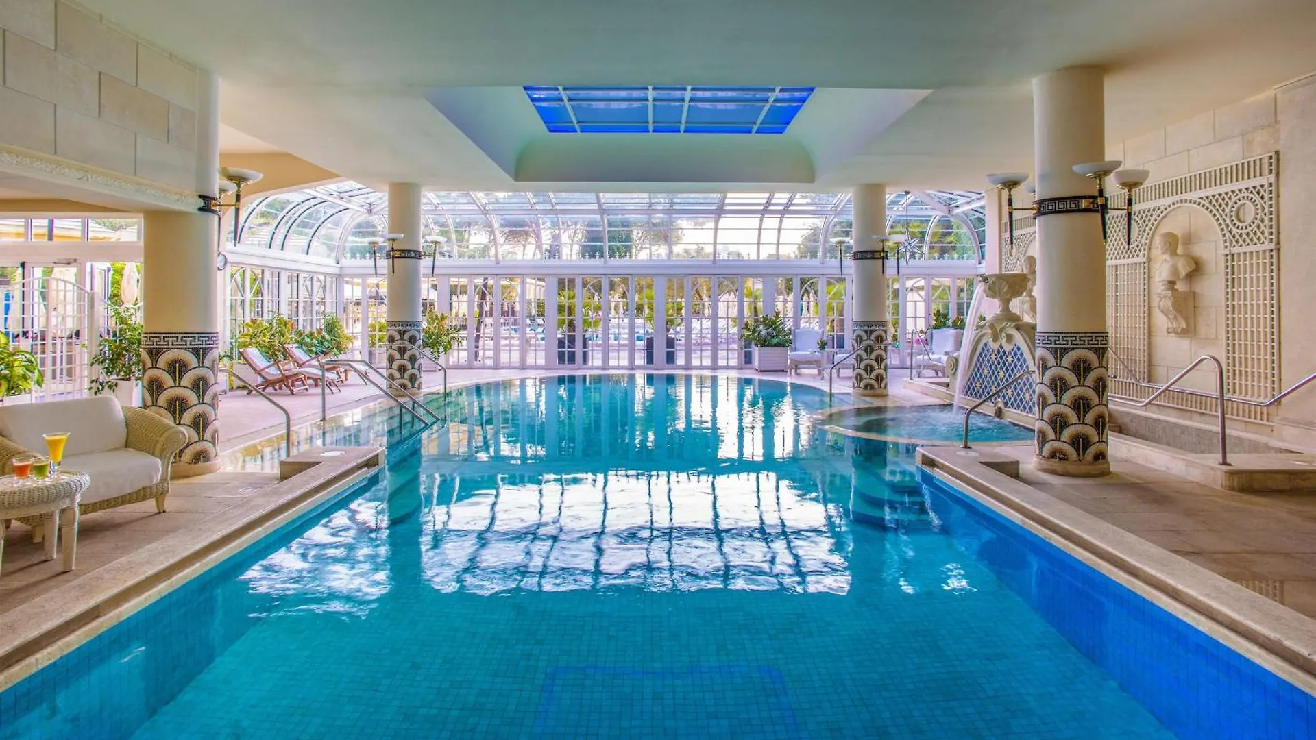 Resort Rome Cavalieri, A Waldorf Astoria Hotel