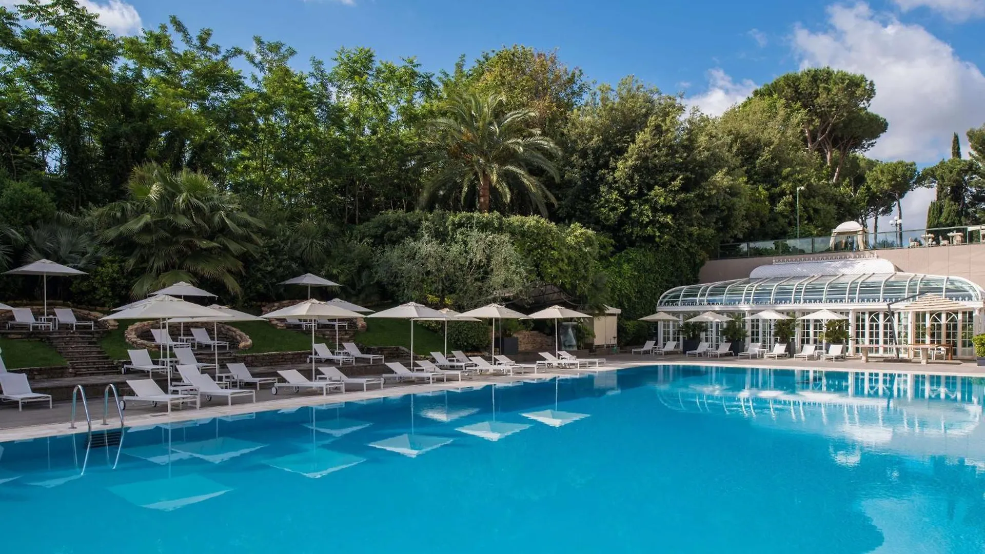 Resort Rome Cavalieri, A Waldorf Astoria Hotel